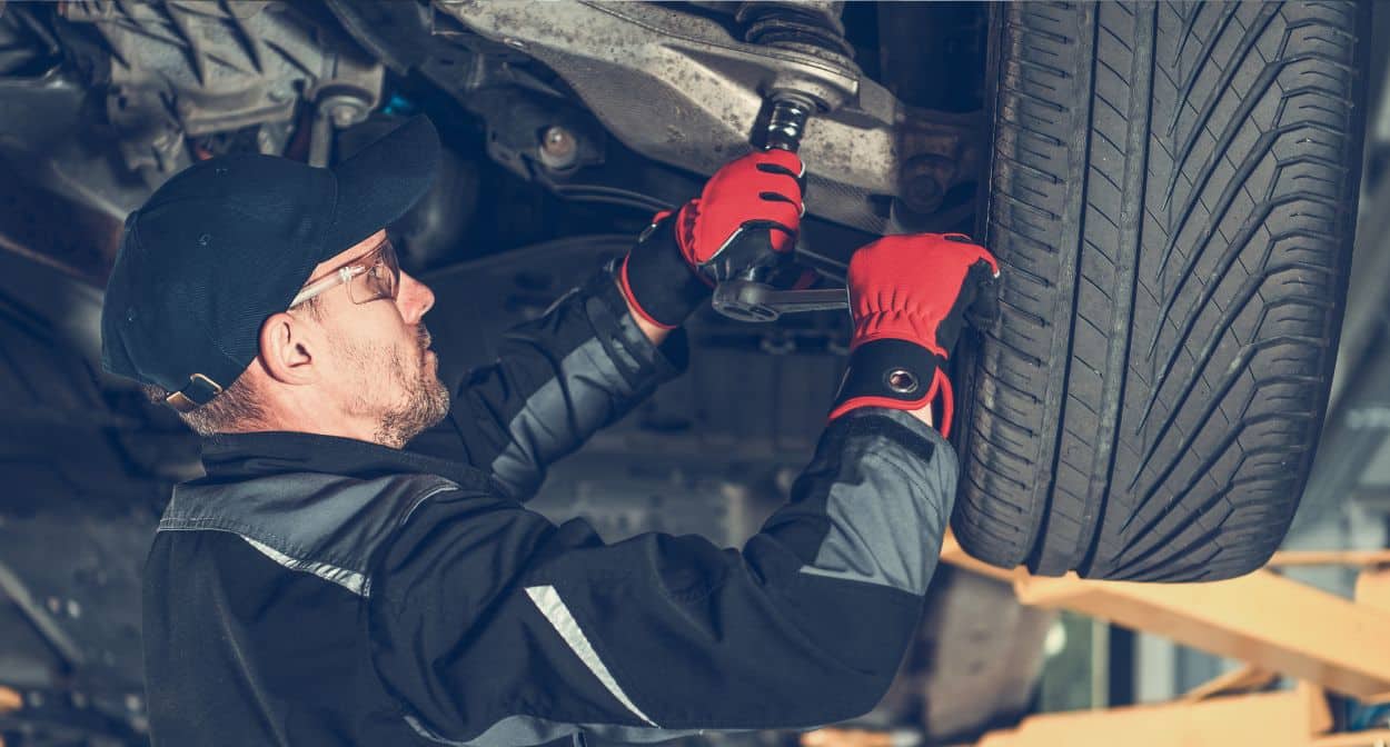 What Diagnostic Tools and Techniques Do Land Rover Specialists Use